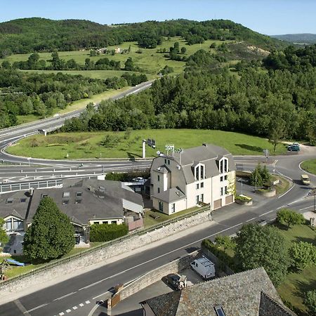 Hotel-Restaurant Le Calice Du Gevaudan - A75 Banassac ภายนอก รูปภาพ